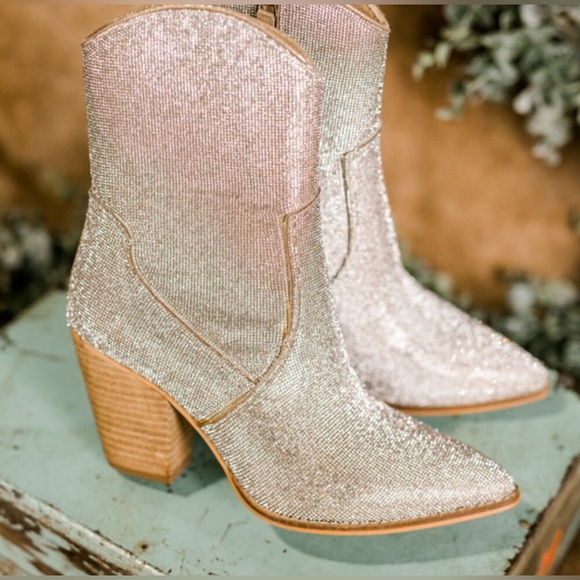 🤍NIB Rhinestone Booties ✨ - Picture 3 of 3